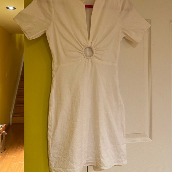 ZARA (Size S) white dress - Picture 3 of 3